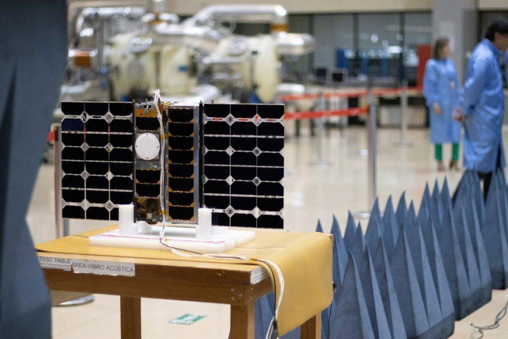 Brasil lança primeiro satélite nacional de observação da Terra