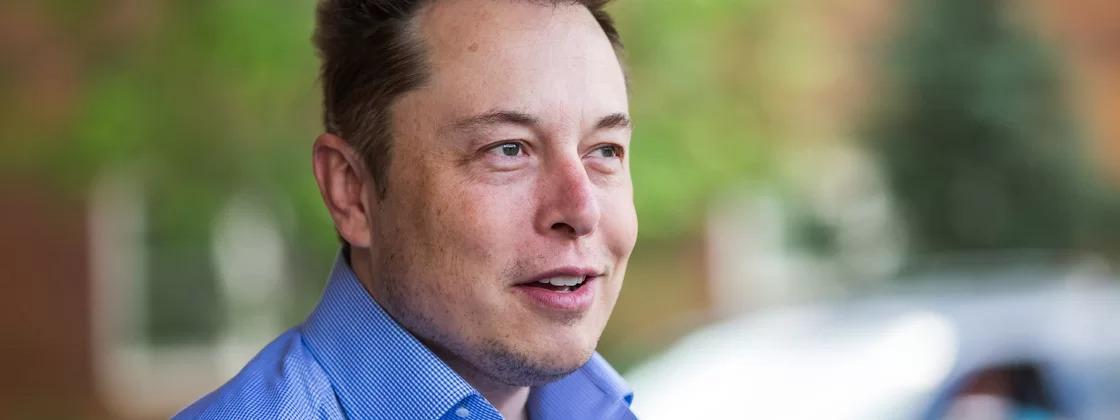 Elon Musk quer criar competidor do ChatGPT e começa a recrutar equipe