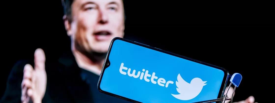 Após demissões, Twitter apresenta falhas no feed e irrita usuários