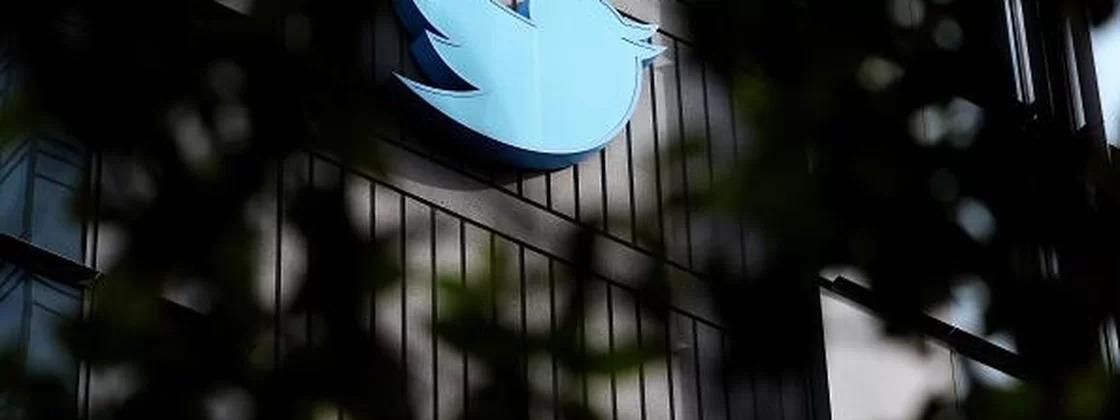 Twitter revela data para desativar verificados não pagos