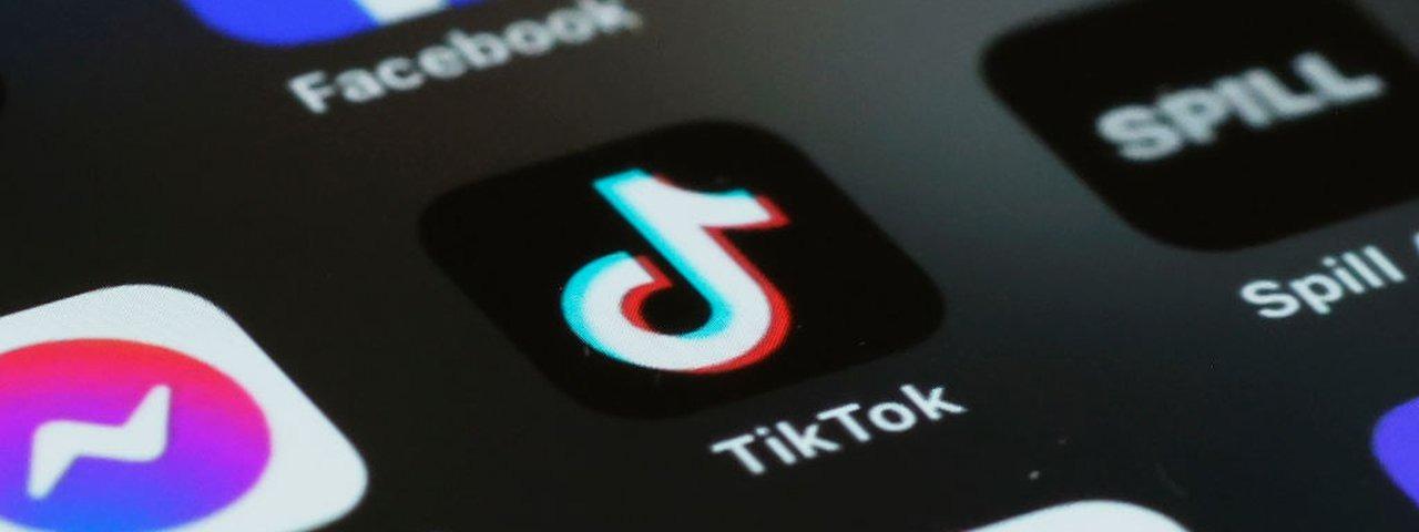 TikTok irá sinalizar automaticamente se conteúdos foram feitos por IA